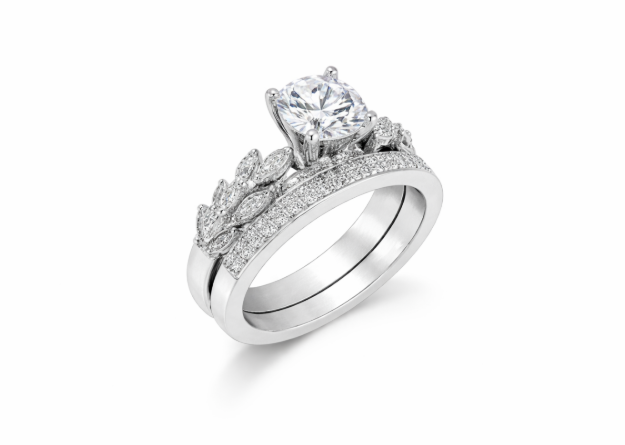 Luxury Look White Gold Ring