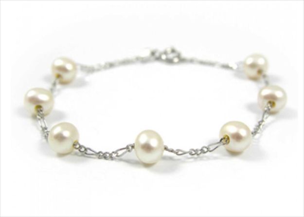 Silver Plated Womens Pearl Bracelet